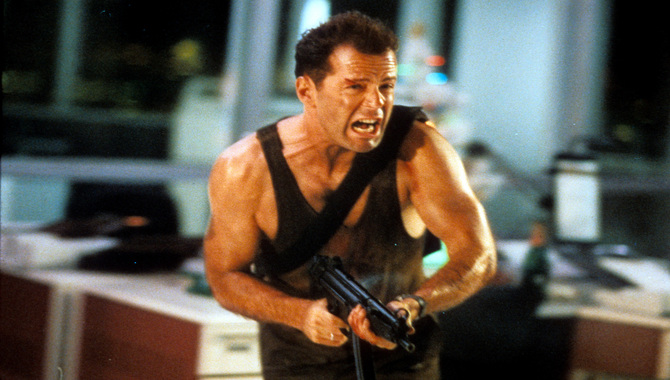Die Hard (1988) Movie Storyline And Short Reviews