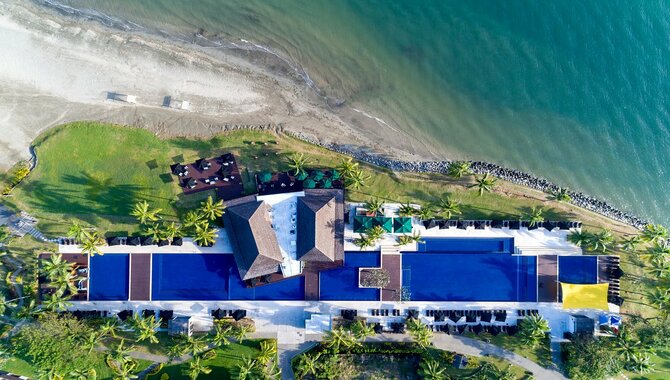 Hilton Assumption Island Resort