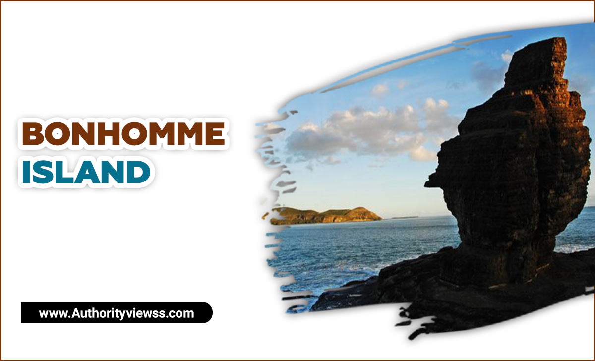 Bonhomme Island